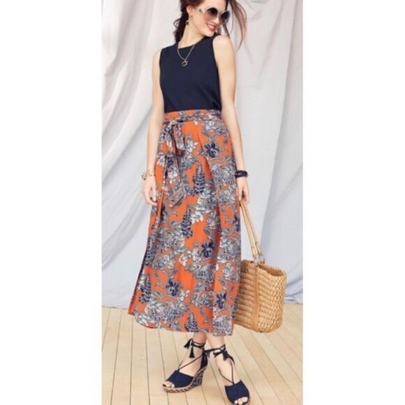 CAbi Calypso Skirt - Picture 1 of 8